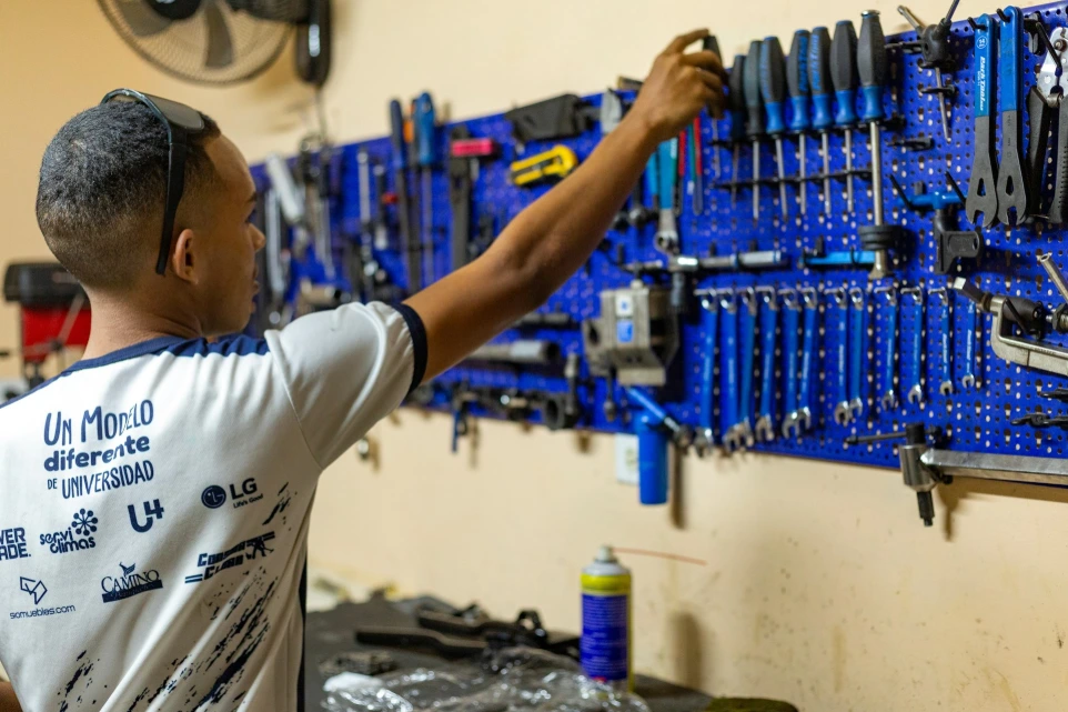 "personal experto en servicio técnico"